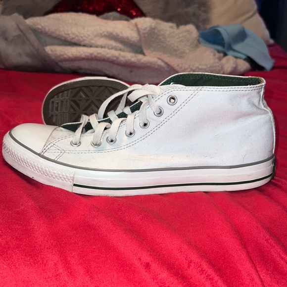 White Mens Converse - Picture 1 of 5